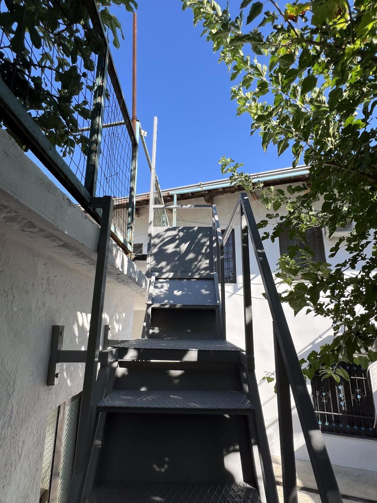 Onetwosleep Guesthouse Shkodër Exterior foto